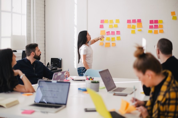 Quels sont les meilleurs cadeaux d&rsquo;entreprise pour fidéliser vos clients et employés ?