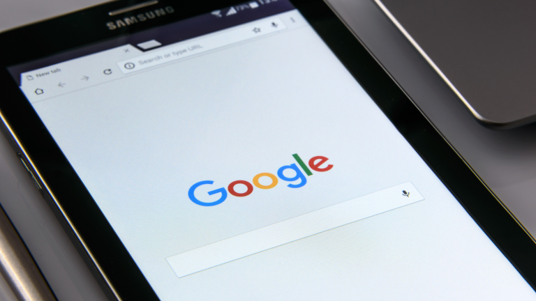 Pourquoi la visibilité sur Google est devenue un levier stratégique pour les dirigeants de PME