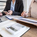 Expert-comptable à Chambéry : pourquoi la proximité géographique change tout pour votre entreprise